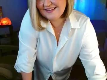 vivien__wet from Chaturbate