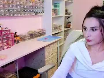 whats_her_name from Chaturbate is Freechat