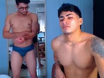 xhottoyszonex from Chaturbate is Freechat
