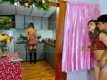 Girls: try live performances with matured performers, from dancing to quirks, in a variety of beautiful sex cams.