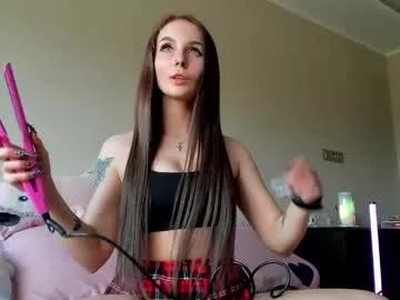 Yaraliebe from Chaturbate
