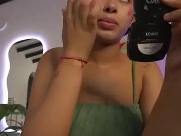 Yayoi_cresp18 from Chaturbate