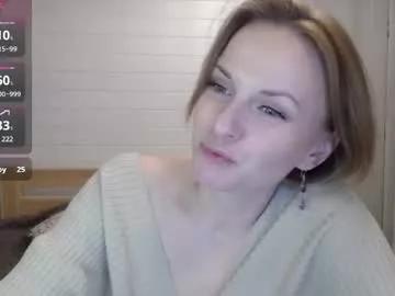 Yummylilya from Chaturbate