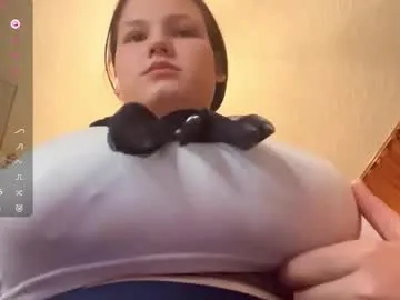 yungbusitzky from Chaturbate is Freechat