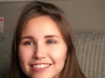 Zeldaes from Chaturbate