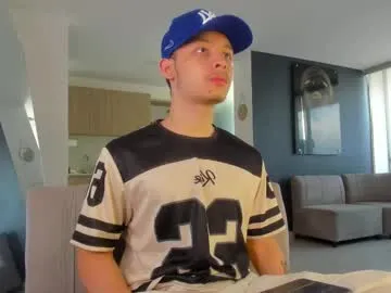 Zeusjeff from Chaturbate