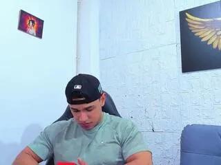 Aaron_velour from Flirt4Free