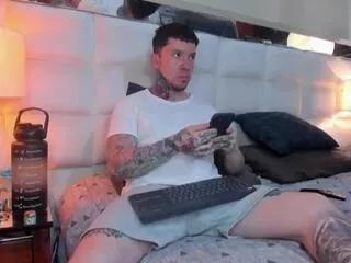 adam_becks from Flirt4Free