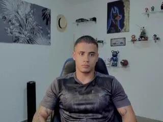 aiden_owens from Flirt4Free is Freechat