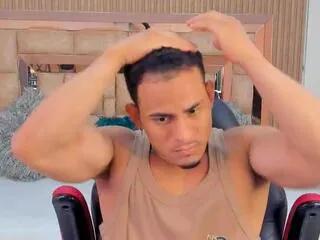 Alan_newton from Flirt4Free