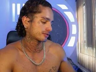 alan_ralf from Flirt4Free is Freechat