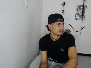 alejo_bigg from Flirt4Free is Freechat