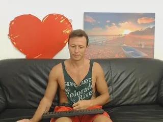 alex_sean from Flirt4Free is Freechat