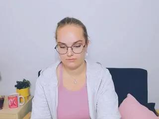 alice_arundel from Flirt4Free is Freechat