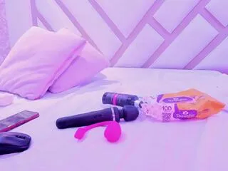 amber_sweeth from Flirt4Free is Freechat