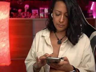 Ana_pantera from Flirt4Free