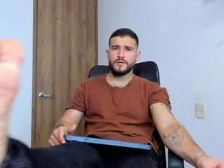 Andrew_diazz from Flirt4Free