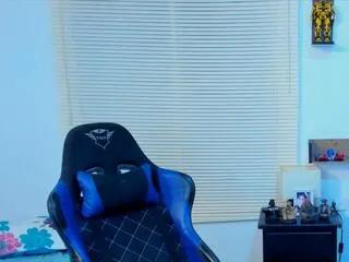 andrew_price from Flirt4Free is Freechat