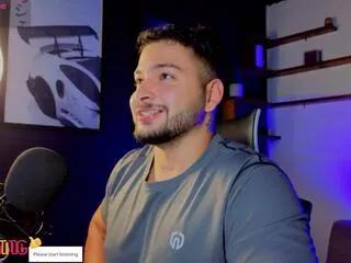andreww_brownn from Flirt4Free is Freechat