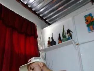 Arian_pervert from Flirt4Free