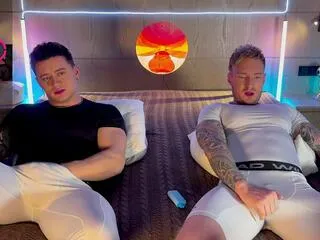 Art_kris from Flirt4Free