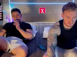 Art_kris from Flirt4Free