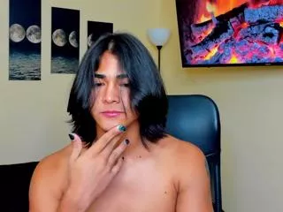 Arthur_hunter from Flirt4Free