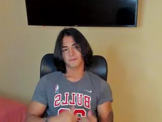 Arthur_hunter from Flirt4Free