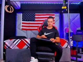 ayden_miller from Flirt4Free is Freechat