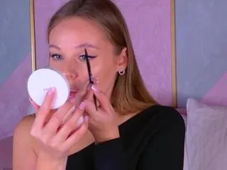 Beatrice_esmont from Flirt4Free