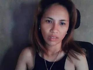 bella_islove from Flirt4Free is Freechat