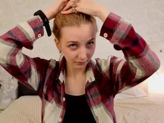 Bette_fanatia from Flirt4Free