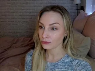 brie_hunter from Flirt4Free is Freechat