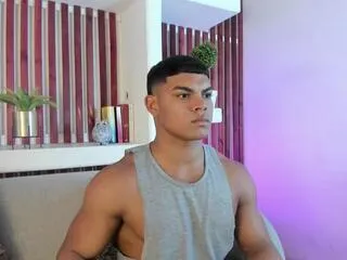 bruce_stroud from Flirt4Free is Freechat