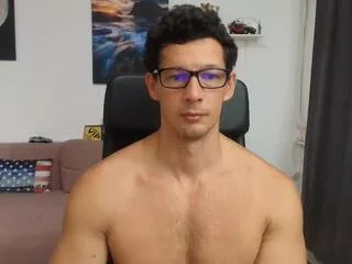 Brutus_k from Flirt4Free