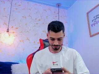 cameron_pierce from Flirt4Free is Freechat