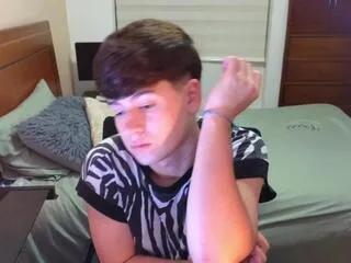 camilo_monttoya from Flirt4Free is Freechat