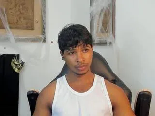 cassian_gold from Flirt4Free is Freechat