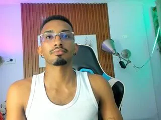 Chris_wylde from Flirt4Free