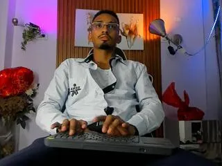 Chris_wylde from Flirt4Free