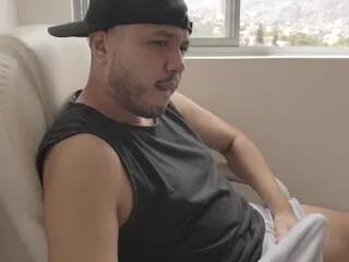 christian_harris from Flirt4Free is Freechat