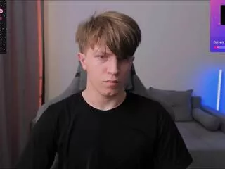 Curtis_crew from Flirt4Free