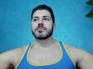 cutler_q from Flirt4Free is Freechat