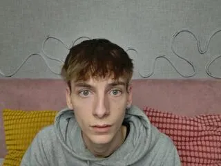 cy_ellis from Flirt4Free is Freechat