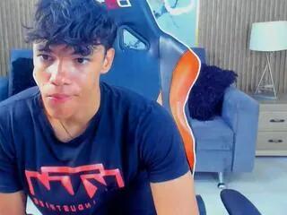 daante_king from Flirt4Free is Freechat