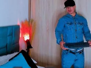 Dammian_miller from Flirt4Free