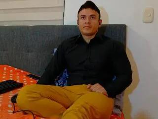 danny_musclehot from Flirt4Free