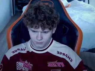 dany_davis from Flirt4Free is Freechat