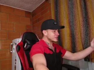 davis_brave from Flirt4Free is Freechat