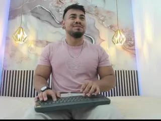 dereck_parker from Flirt4Free is Freechat